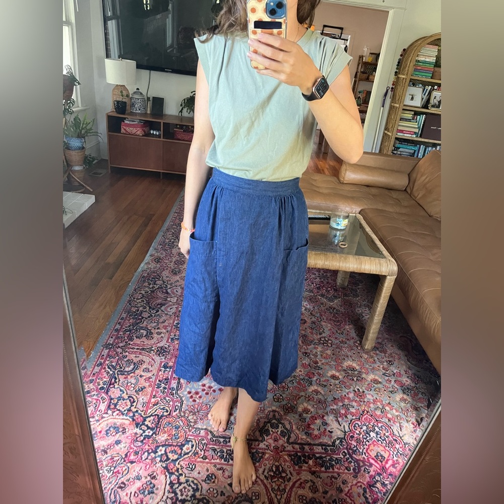 VINTAGE Ann Stevens New York Apron Skirt Size Small 26 inch waist